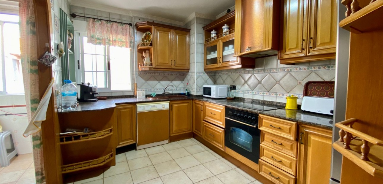 Herverkoop - Appartement / flat -
Torrevieja - Playa Del Cura