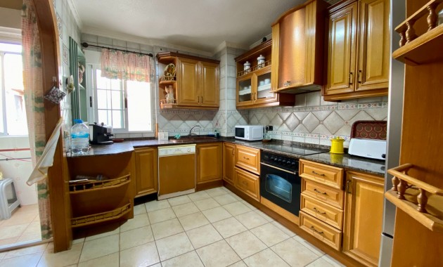 Herverkoop - Appartement / flat -
Torrevieja - Playa Del Cura