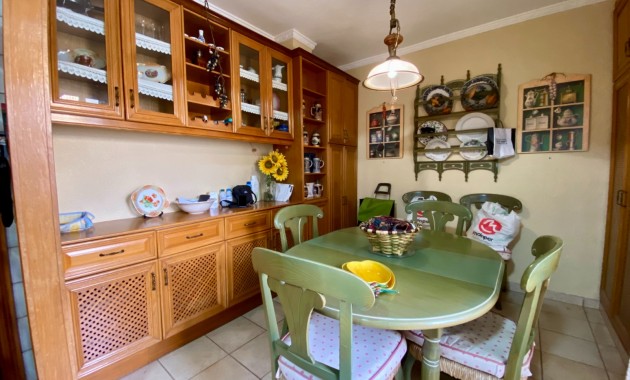 Herverkoop - Appartement / flat -
Torrevieja - Playa Del Cura