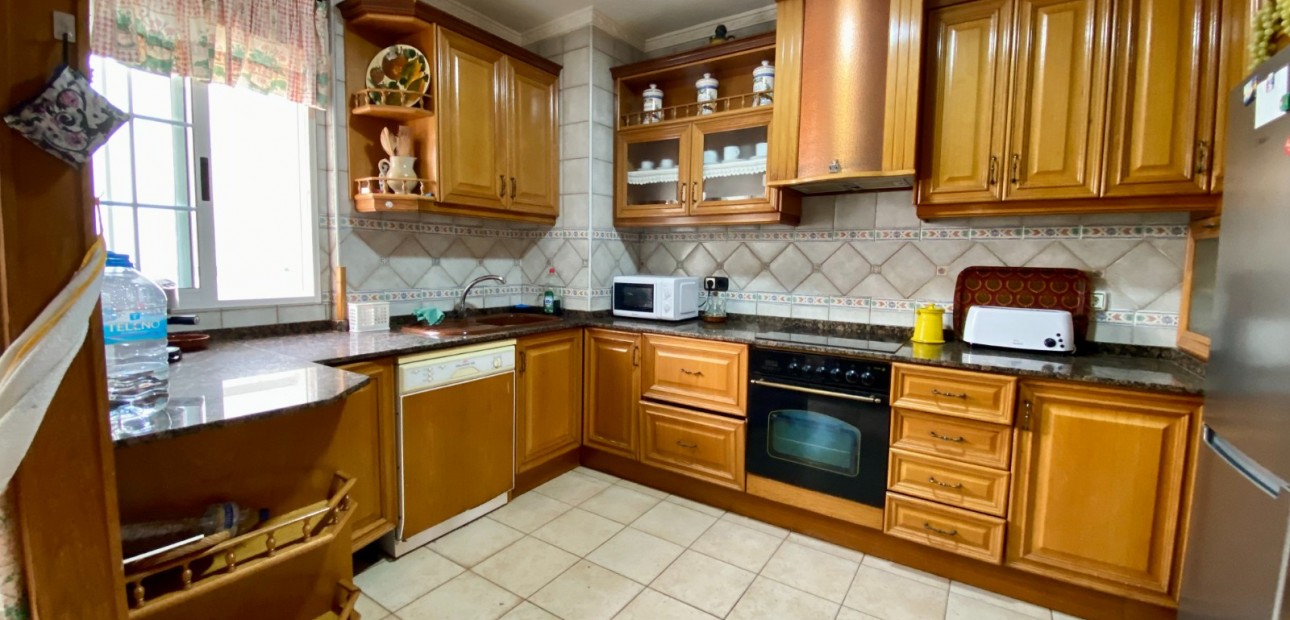 Herverkoop - Appartement / flat -
Torrevieja - Playa Del Cura