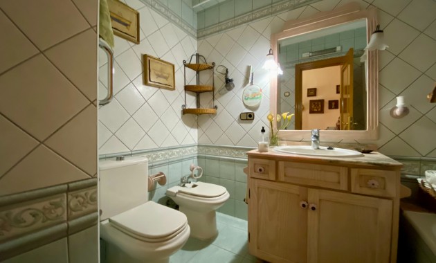 Herverkoop - Appartement / flat -
Torrevieja - Playa Del Cura