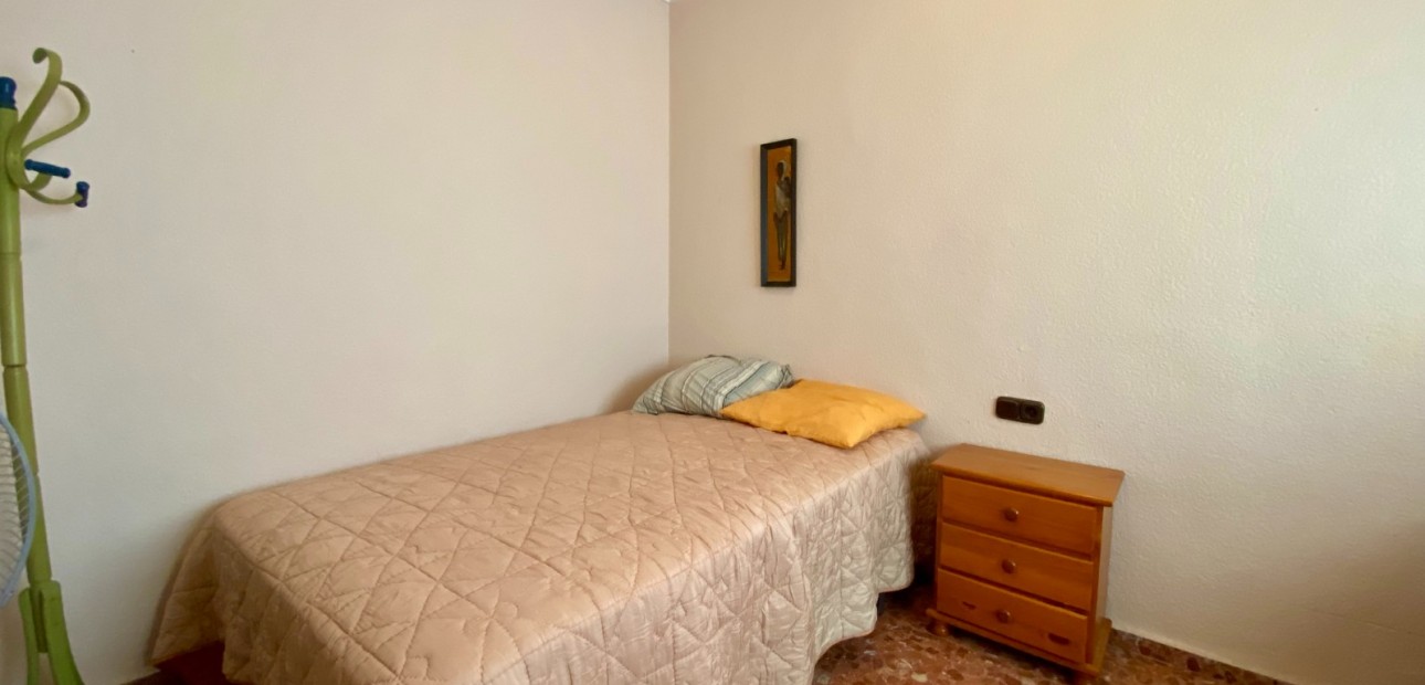 Herverkoop - Appartement / flat -
Torrevieja - Playa Del Cura