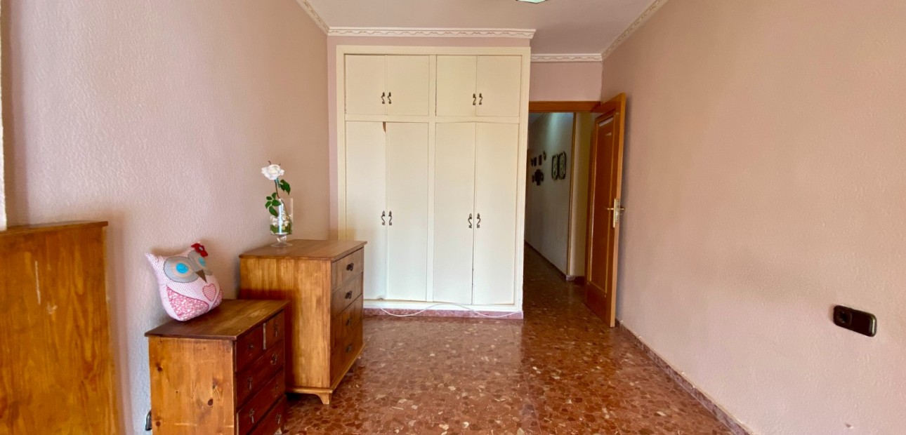 Herverkoop - Appartement / flat -
Torrevieja - Playa Del Cura