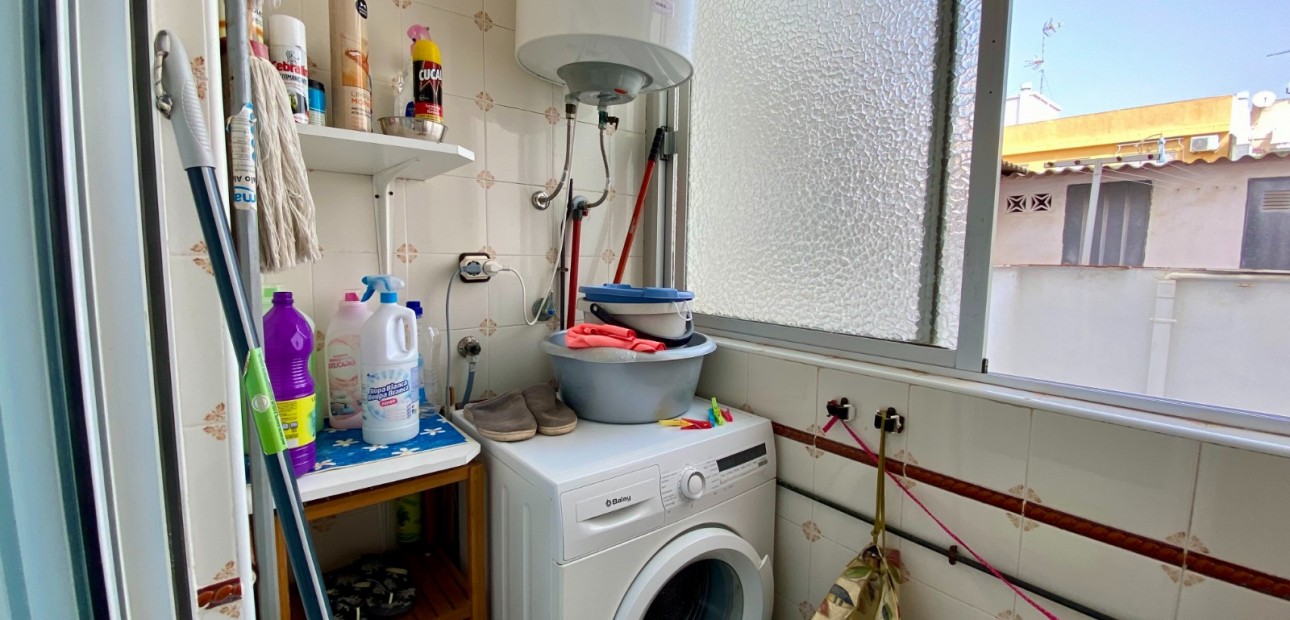 Herverkoop - Appartement / flat -
Torrevieja - Playa Del Cura