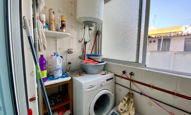 Herverkoop - Appartement / flat -
Torrevieja - Playa Del Cura