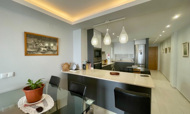 Herverkoop - Appartement / flat -
Torrevieja - Playa Del Cura