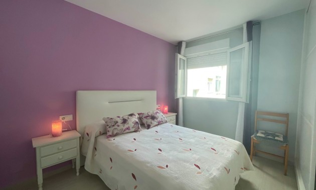 Herverkoop - Appartement / flat -
Torrevieja - Playa Del Cura