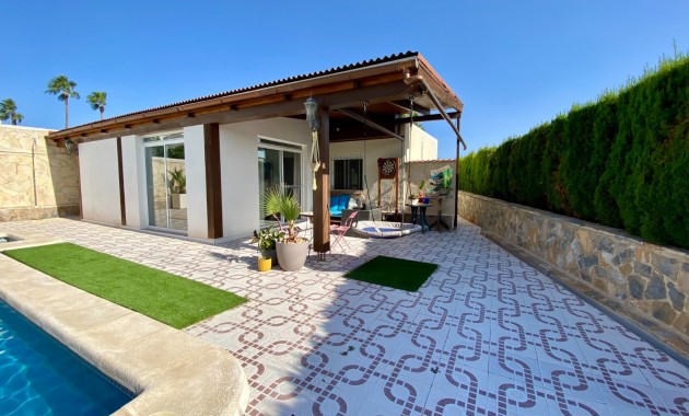 Herverkoop - Detached Villa -
Ciudad Quesada - Ciudad Quesada - Town