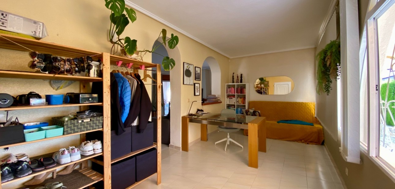 Herverkoop - Detached Villa -
Ciudad Quesada - Ciudad Quesada - Town