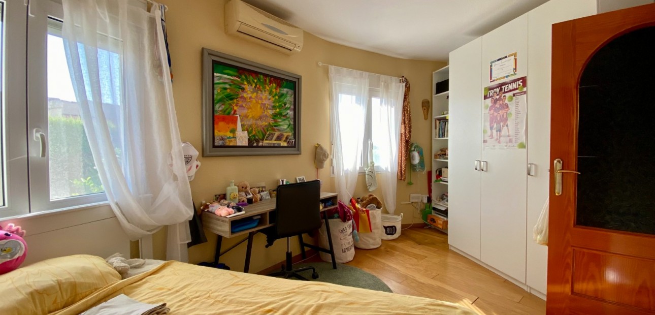 Herverkoop - Detached Villa -
Ciudad Quesada - Ciudad Quesada - Town