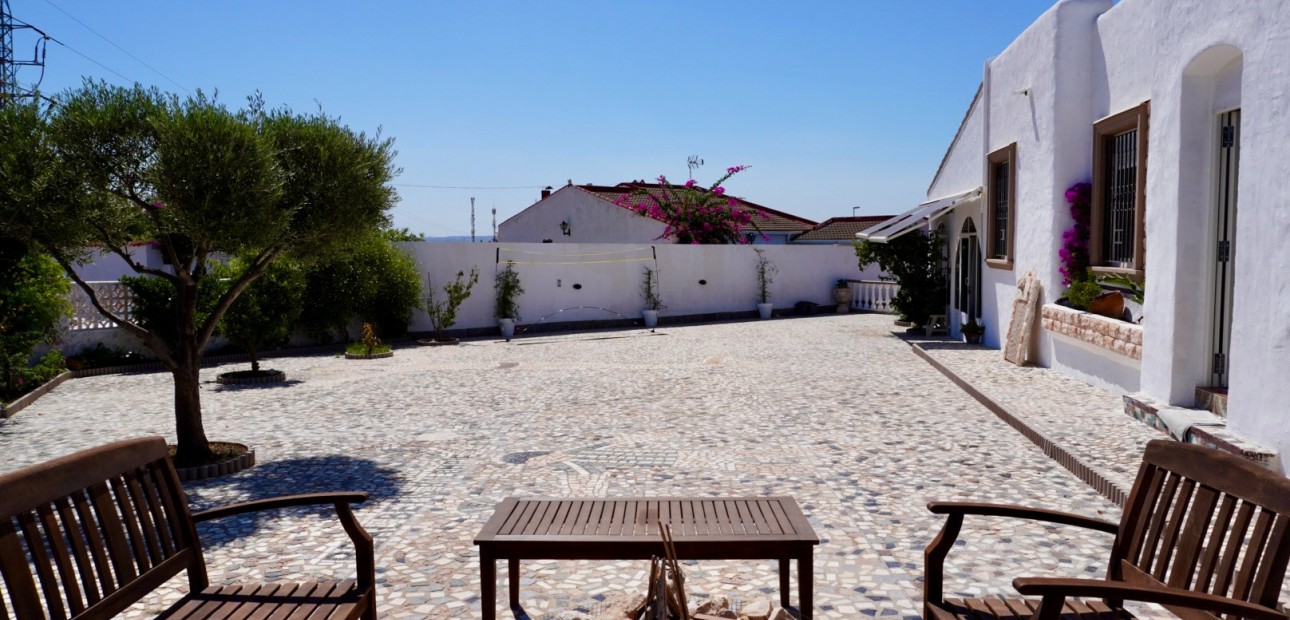 Herverkoop - Detached Villa -
Ciudad Quesada - Ciudad Quesada - Town