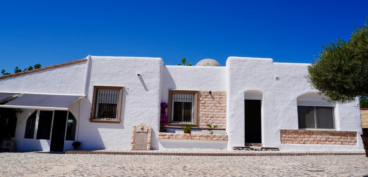 Herverkoop - Detached Villa -
Ciudad Quesada - Ciudad Quesada - Town