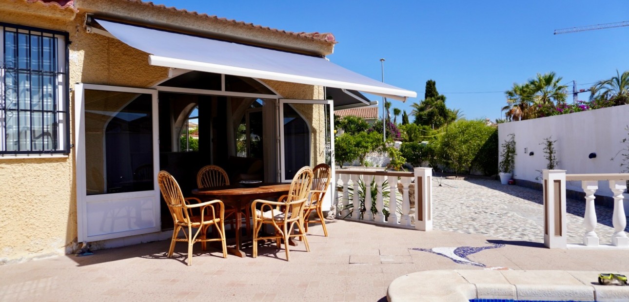 Herverkoop - Detached Villa -
Ciudad Quesada - Ciudad Quesada - Town