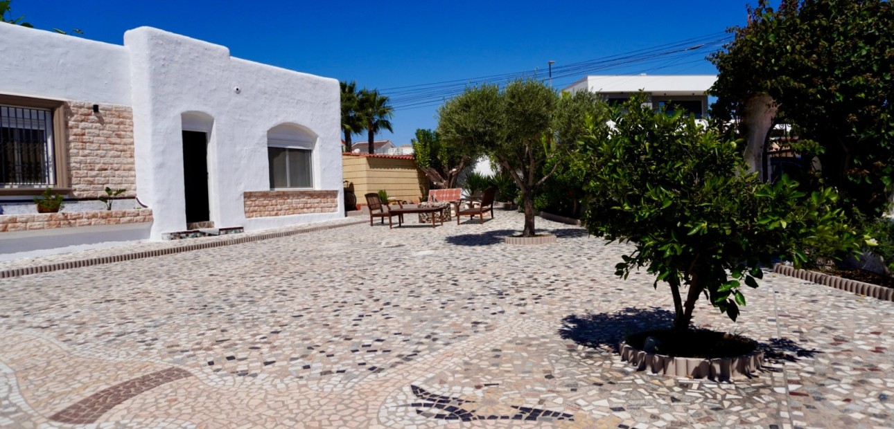 Herverkoop - Detached Villa -
Ciudad Quesada - Ciudad Quesada - Town