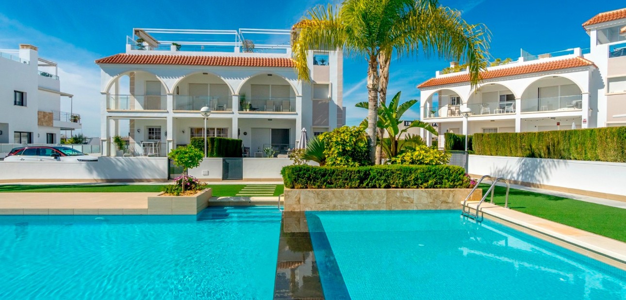 Herverkoop - Appartement / flat -
Ciudad Quesada - Doña Pepa