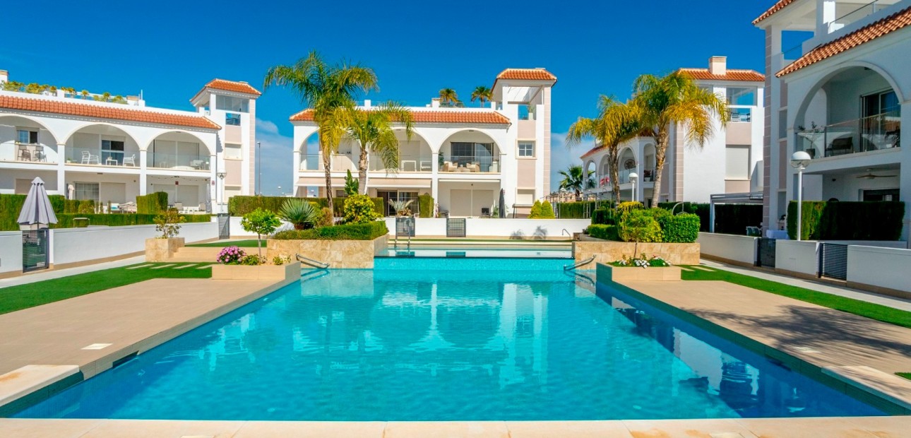 Herverkoop - Appartement / flat -
Ciudad Quesada - Doña Pepa