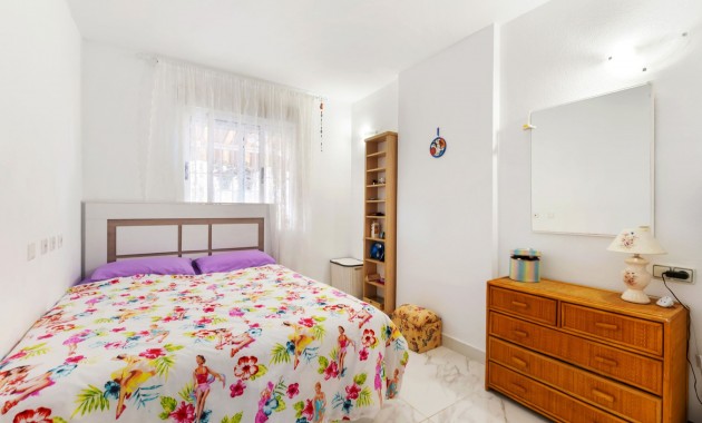 Herverkoop - Appartement / flat -
Torrevieja - Torrevieja - Centre