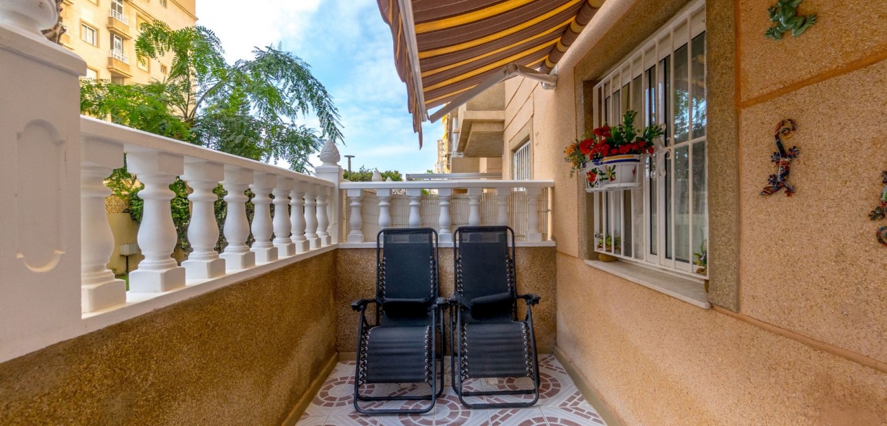 Herverkoop - Appartement / flat -
Torrevieja - Torrevieja - Centre