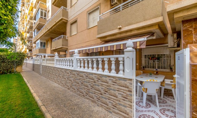 Herverkoop - Appartement / flat -
Torrevieja - Torrevieja - Centre