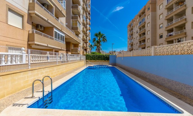 Herverkoop - Appartement / flat -
Torrevieja - Torrevieja - Centre