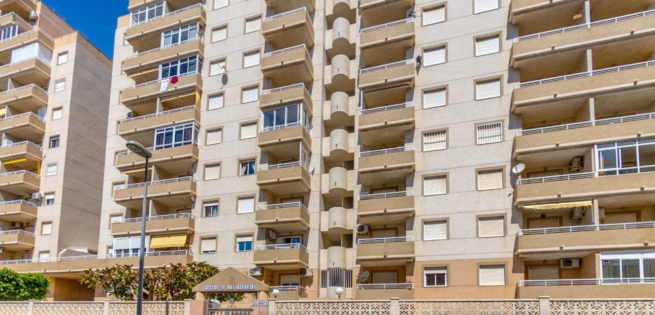 Herverkoop - Appartement / flat -
Torrevieja - Torrevieja - Centre