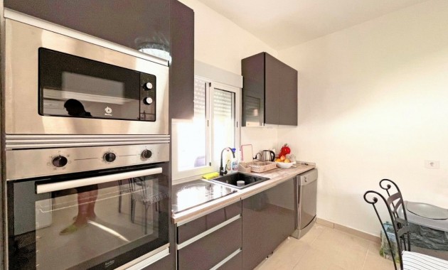 Herverkoop - Quadplex -
Orihuela Costa - Playa Flamenca