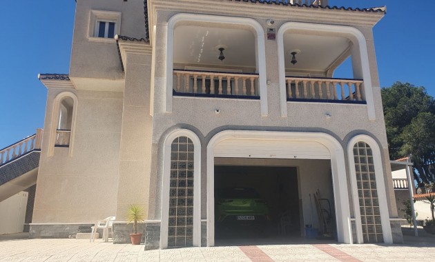 Herverkoop - Detached Villa -
Algorfa - Montemar