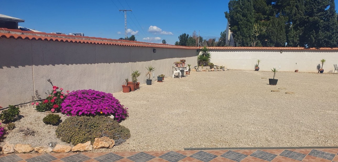 Herverkoop - Detached Villa -
Algorfa - Montemar