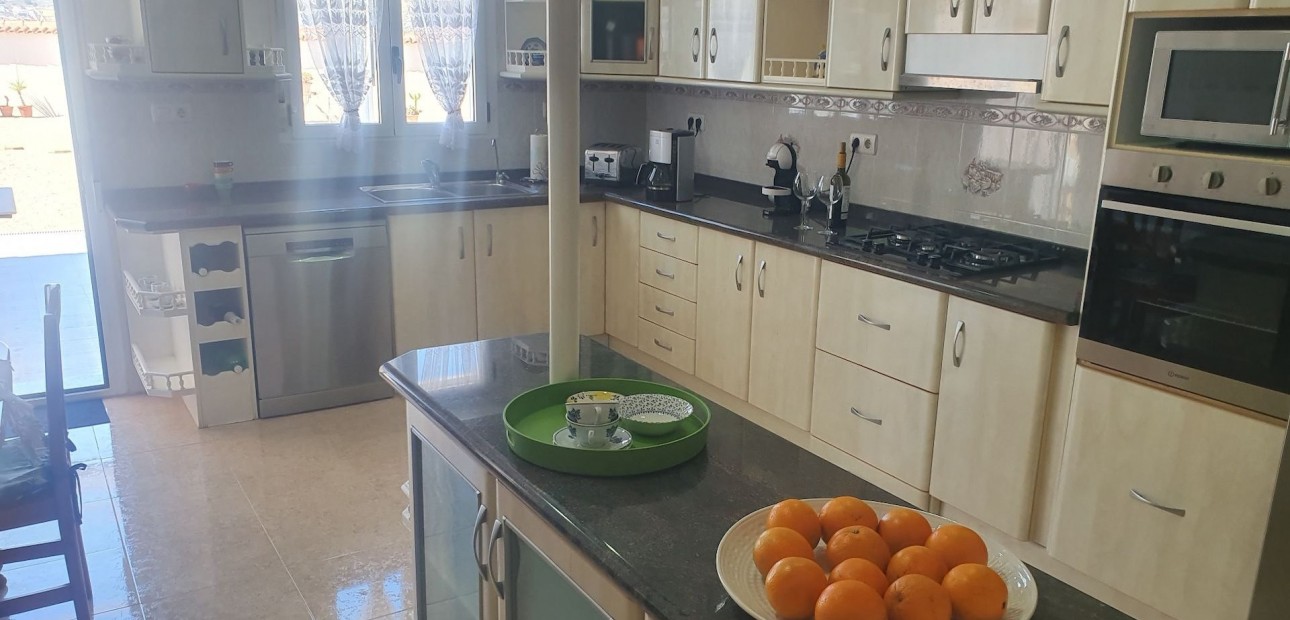 Herverkoop - Detached Villa -
Algorfa - Montemar