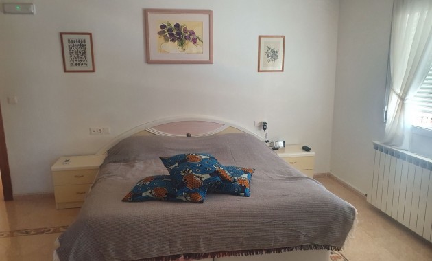 Herverkoop - Detached Villa -
Algorfa - Montemar