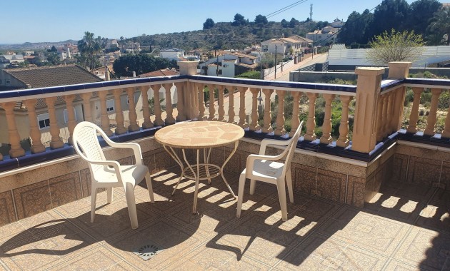 Herverkoop - Detached Villa -
Algorfa - Montemar