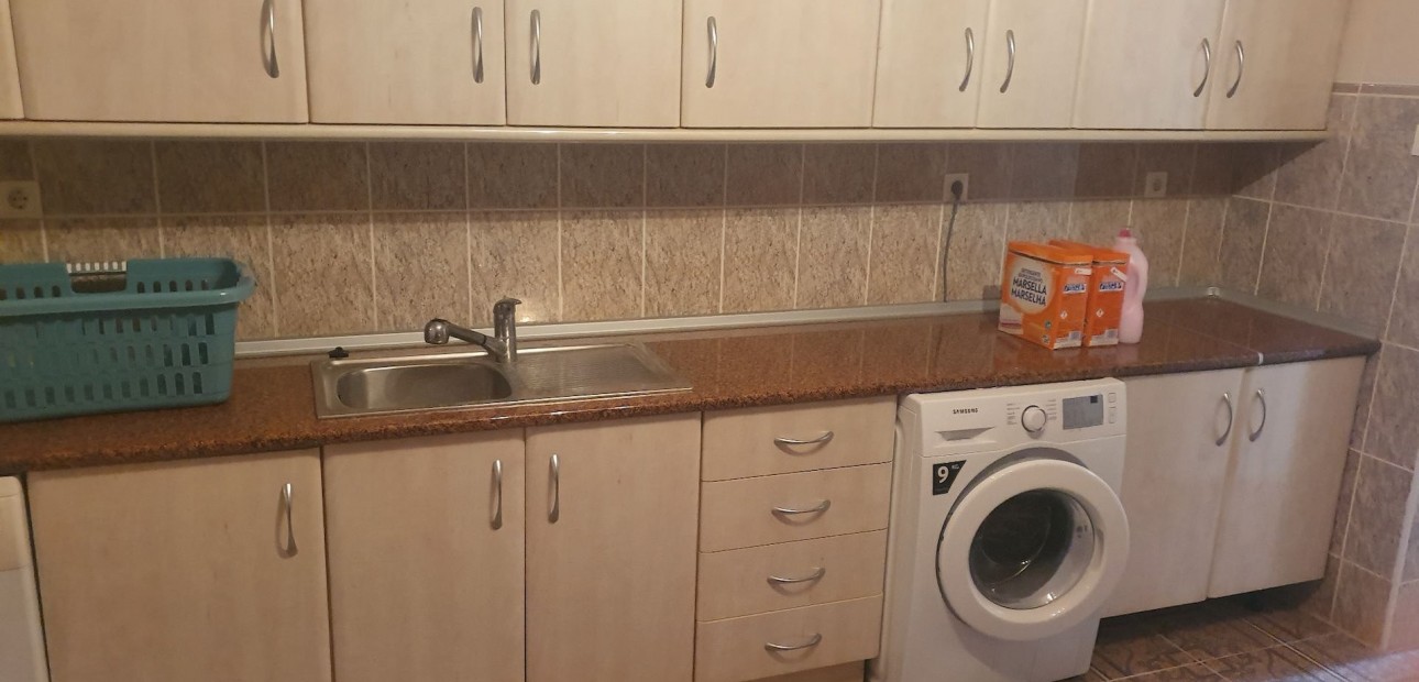 Herverkoop - Detached Villa -
Algorfa - Montemar