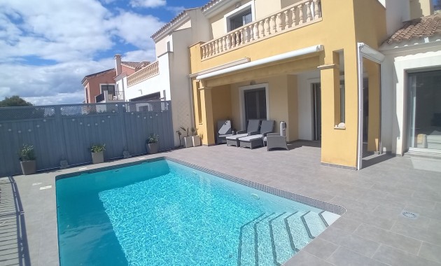 Herverkoop - Detached Villa -
Algorfa - La Finca Golf Resort