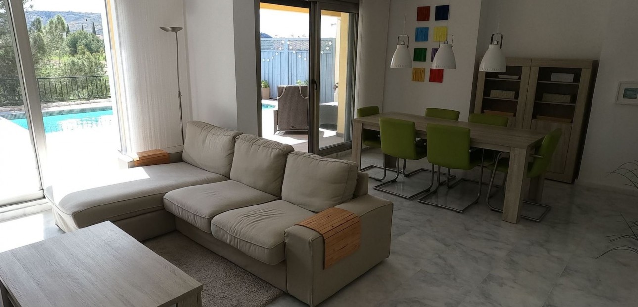 Herverkoop - Detached Villa -
Algorfa - La Finca Golf Resort