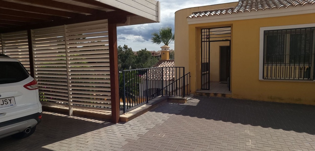 Herverkoop - Detached Villa -
Algorfa - La Finca Golf Resort