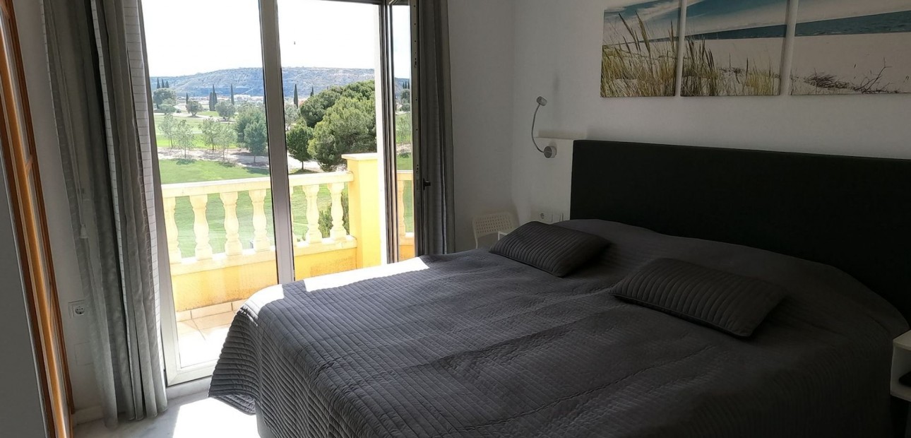 Herverkoop - Detached Villa -
Algorfa - La Finca Golf Resort