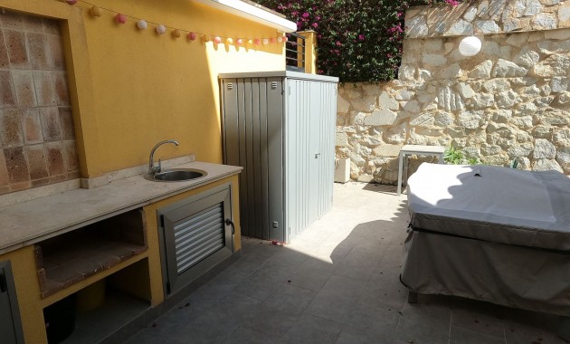 Herverkoop - Detached Villa -
Algorfa - La Finca Golf Resort