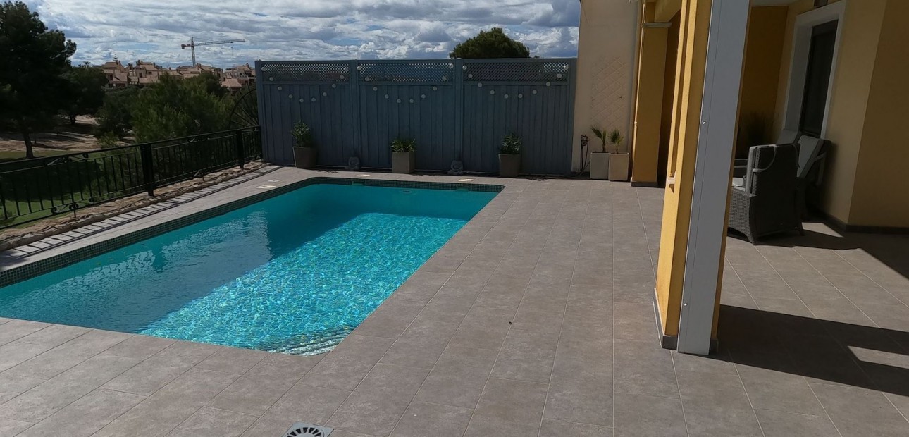 Herverkoop - Detached Villa -
Algorfa - La Finca Golf Resort