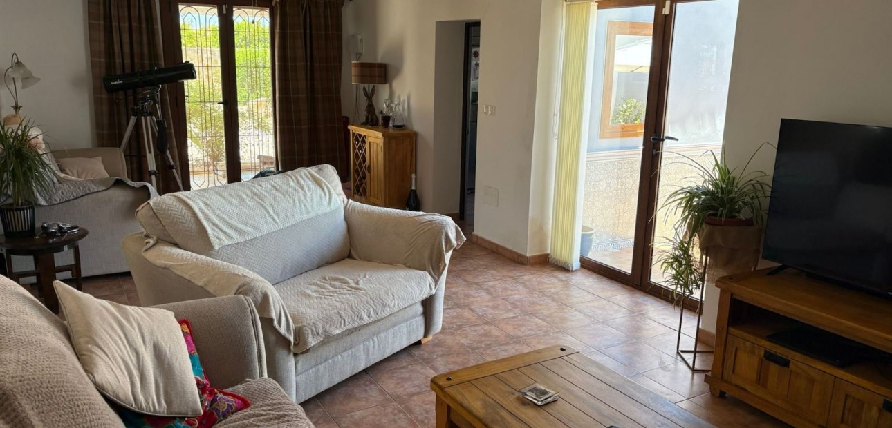 Herverkoop - Detached Villa -
Jacarilla - Jacarilla - Country