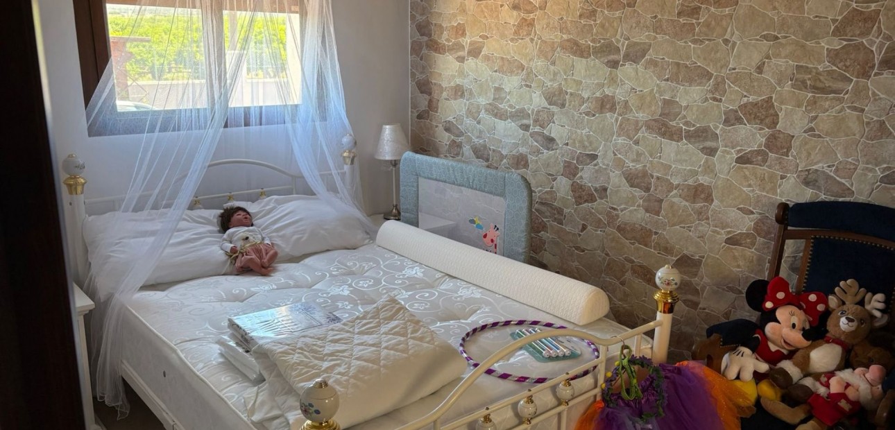 Herverkoop - Detached Villa -
Jacarilla - Jacarilla - Country