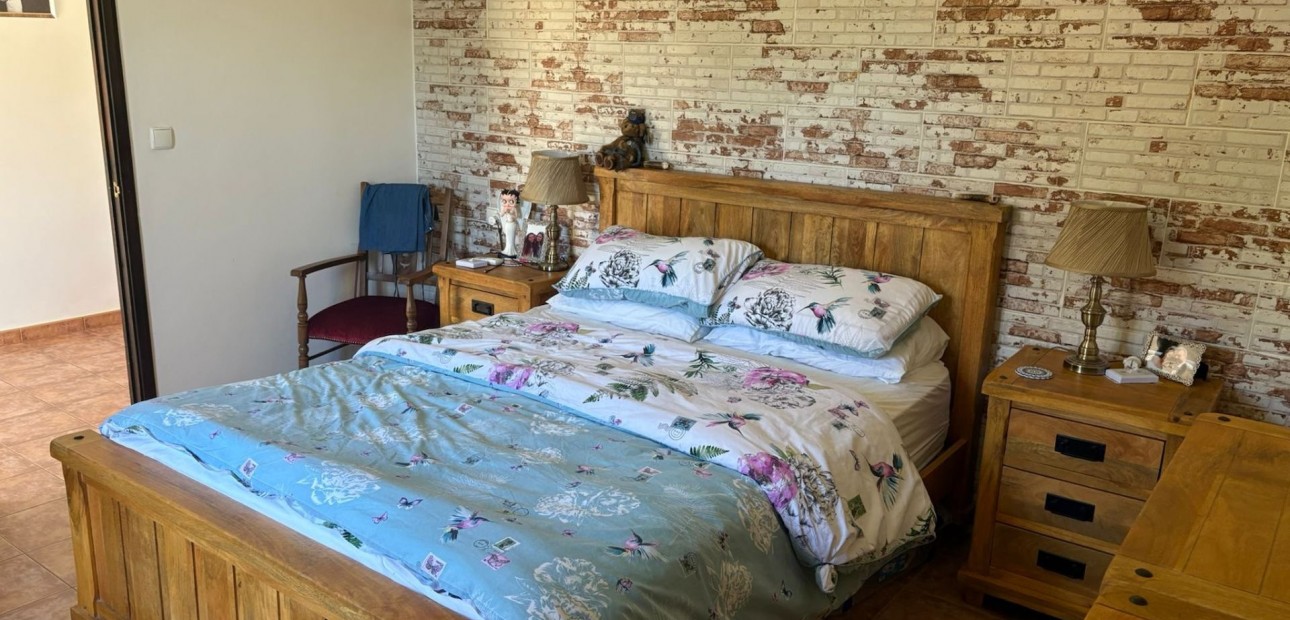 Herverkoop - Detached Villa -
Jacarilla - Jacarilla - Country