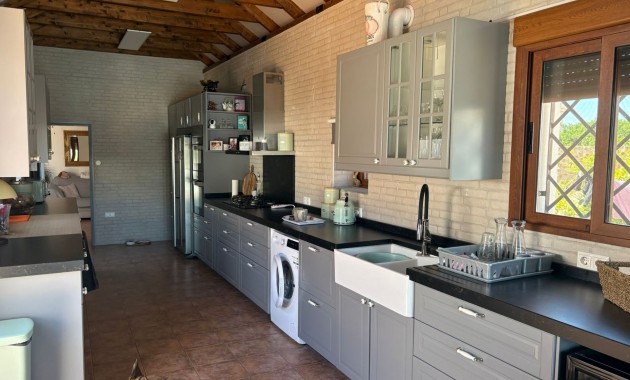 Herverkoop - Detached Villa -
Jacarilla - Jacarilla - Country