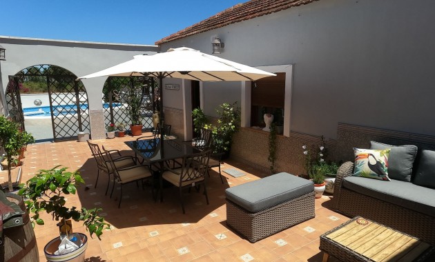 Herverkoop - Detached Villa -
Jacarilla - Jacarilla - Country