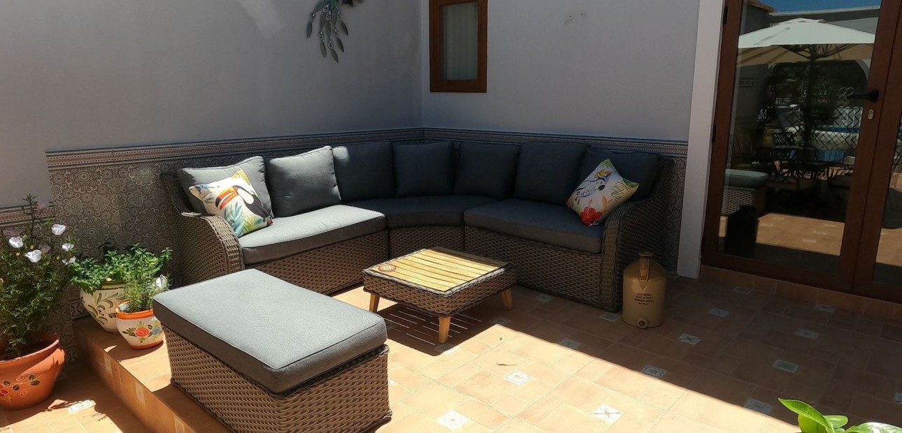 Herverkoop - Detached Villa -
Jacarilla - Jacarilla - Country