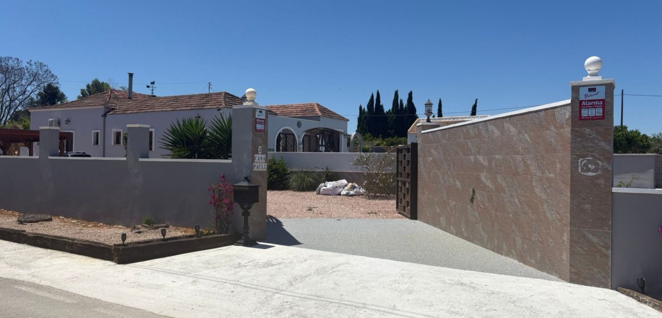 Herverkoop - Detached Villa -
Jacarilla - Jacarilla - Country