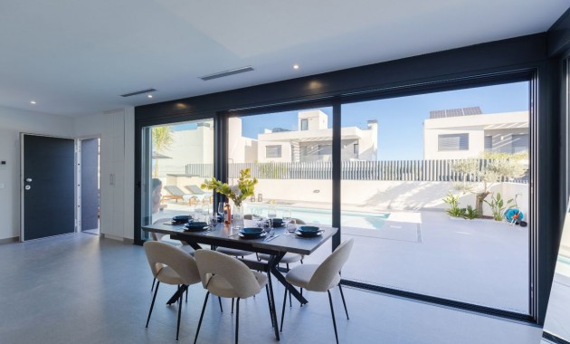 Herverkoop - Detached Villa -
Algorfa - La Finca Golf Resort