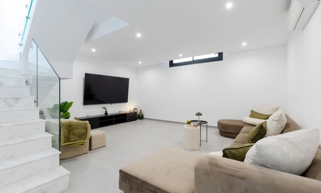 Herverkoop - Detached Villa -
Algorfa - La Finca Golf Resort