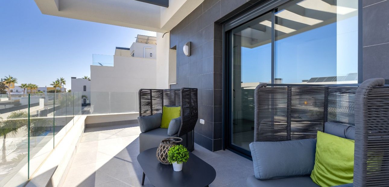 Herverkoop - Detached Villa -
Algorfa - La Finca Golf Resort