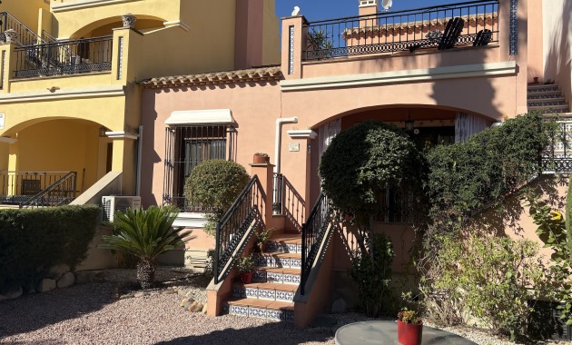 Sale - Bungalow -
Algorfa - La Finca Golf Resort