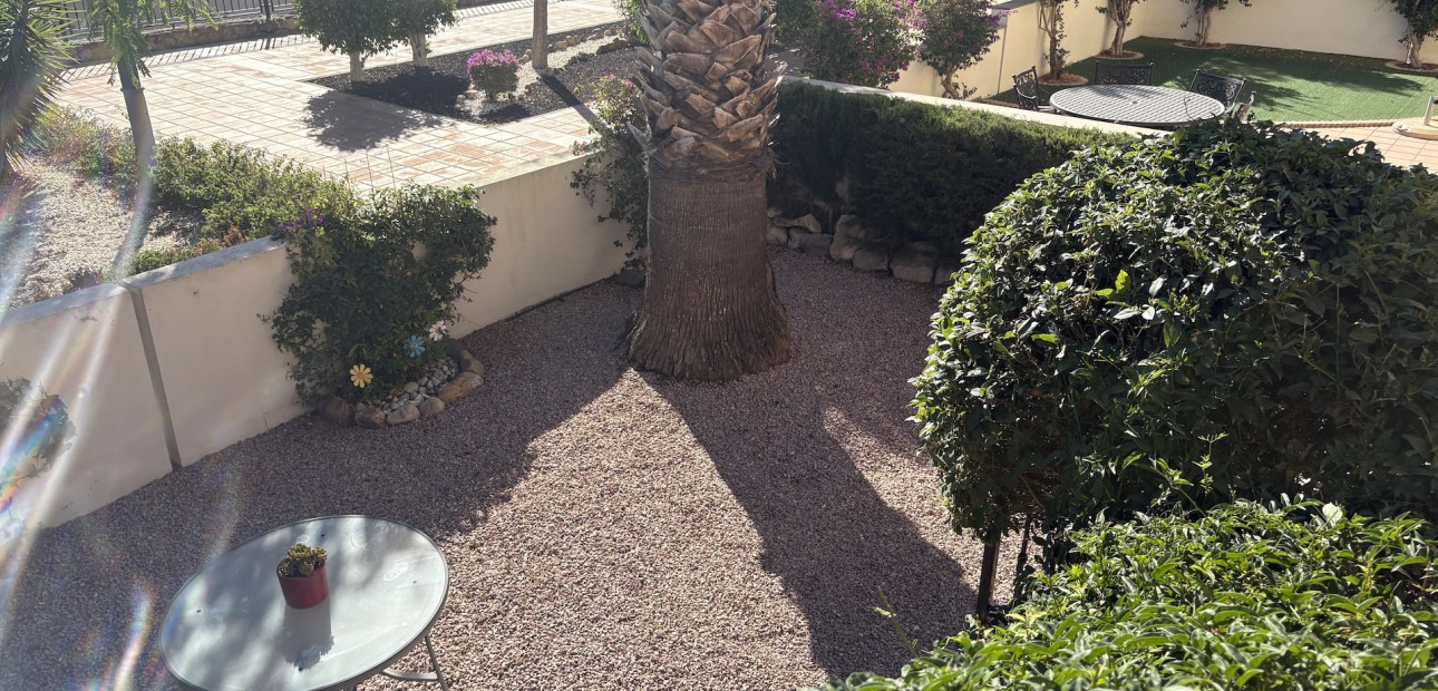 Sale - Bungalow -
Algorfa - La Finca Golf Resort